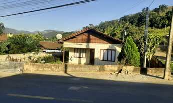 Imagem 4: 3 dormitórios, 1 banheiros, 120M² de Área Construída, 120M² de Área Total