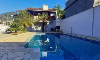 Imagem: 3 dormitórios, 1 suítes, 2 vagas na garagem