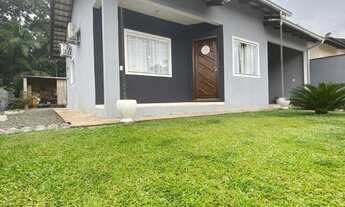 Imagem: 2 dormitórios, 1 banheiros, 1 vaga na garagem