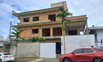 Imagem: 3 dormitórios, 2 suíte, 9 banheiro, 2