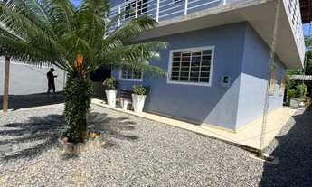 Imagem 3: 6 dormitórios, 2 banheiro, 2 vagas na garagem