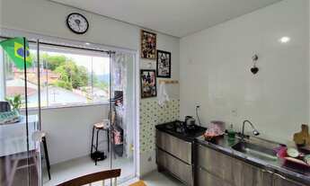 Imagem 4: 2 dormitórios, 1 banheiros, 1 vaga na garagem, 81M² de Área Construída