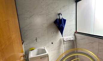 Imagem 6: Apartamento aconchegante e moderno, com 1 quarto espaçoso, 1 sala ampla, 1 banheiro comple