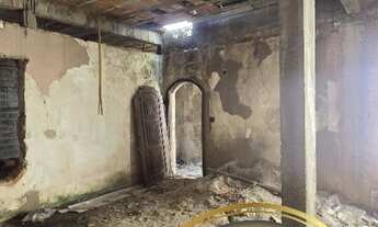 Imagem 4: Oportunidade única: Terreno comercial de 228m² na Vila Santo Estéfano, São Paulo-SP. Confi