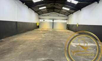 Imagem: 300M² de Área Construída, 300M² de Área