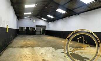 Imagem 3: 300M² de Área Construída, 300M² de Área Total