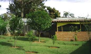 Imagem 5: Linda Chácara, está localizada próximo ao Frango Assado. Possui 2 entradas. Terreno de