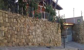 Imagem 2: Bela casa de alvenaria, 3 dormitório(s), 3 banheiro(s), 1 suíte(s), aquecimento solar, arm