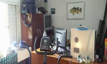 Imagem 3: Casa com; 3 dormitório(s), 2 banheiro(s), sendo 1 suíte(s), 4 vagas de garagem(ns), área d