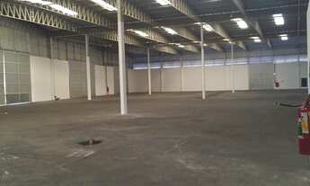 Imagem 2: Excelente Galpão Logístico e Industrial com 4.700m² sendo 3.000m² construídos. Pé direito