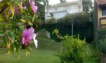 Imagem: Lindo sobrado de alto padrão com vista