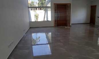 Imagem 6: Casa nova em bairro nobre da cidade, a 50 metros da Lucas N. Garcez, principal avenida com