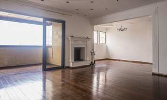 Imagem 3: 4 dormitórios, 2 suíte, 3 vagas na garagem, 259M² de Área Construída