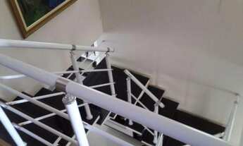 Imagem 6: 3 dormitórios, 3 suíte, 5 banheiro, 4 vagas na garagem, 230M² de Área Construída