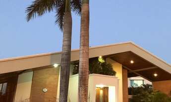 Imagem: 4 dormitórios, 2 suíte, 6 banheiro, 6