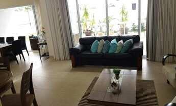 Imagem 2: 4 dormitórios, 4 suíte, 8 vagas na garagem, 385M² de Área Construída