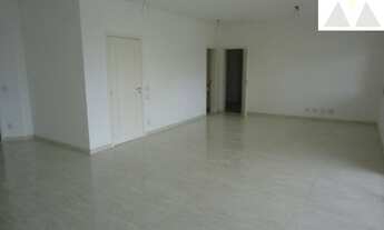 Imagem 4: 3 dormitórios, 3 suíte, 3 vagas na garagem, 202M² de Área Construída