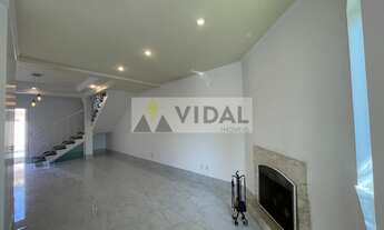 Imagem 2: SOBRADO À VENDA COM 3 DORMITÓRIOS E PISCINA NO CONDOMÍNIO GRANJA OLGA 2