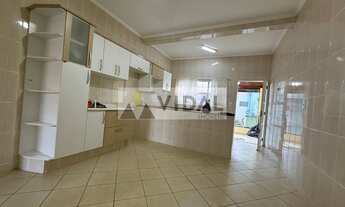 Imagem 6: CASA TÉRREA COM 2 DORMITÓRIOS E QUINTAL AMPLO À VENDA POR R$590.000,00 NA VILA ASSIS