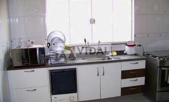 Imagem 4: SOBRADO À VENDA COM 3 DORMITÓRIOS E PISCINA NO CONDOMÍNIO SAINT CLAIRE POR R$1.250.000,00