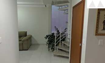 Imagem 2: 4 dormitórios, 4 suíte, 4 vagas na garagem, 346M² de Área Construída