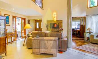 Imagem 6: 5 dormitórios, 2 suíte, 4 banheiro, 6 vagas na garagem, 338M² de Área Construída