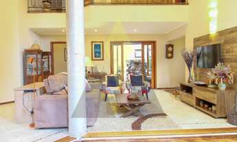 Imagem 7: 5 dormitórios, 2 suíte, 4 banheiro, 6 vagas na garagem, 338M² de Área Construída