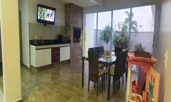 Imagem 4: 3 dormitórios, 3 suíte, 3 vagas na garagem, 266M² de Área Construída