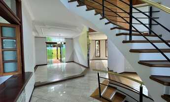 Imagem 2: SOBRADO COM 4 SUÍTES E ÁREA DE LAZER COMPLETA EM TERRENO DE 900m² NO CONDOMÍNIO VILLAGE VE