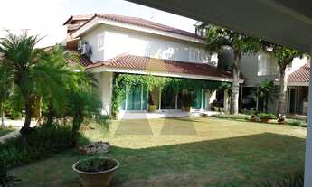 Imagem: 4 dormitórios, 4 suíte, 6 banheiro, 4