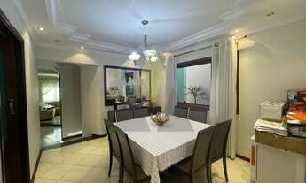 Imagem 2: CASA À VENDA NO CONDOMÍNIO GRANJA OLGA 2 COM 3 SUÍTES E PISCINA EM TERRENO DE 600m²