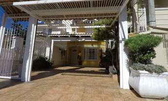 Imagem: CASA RESIDENCIAL em PORTO ALEGRE - RS, HÍPICA