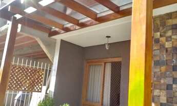 Imagem 3: Sobrado 3 Dormitórios com Living com Lareira - Jardins do Prado