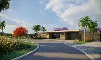 Imagem: Terreno com 338m² em condomínio de alto