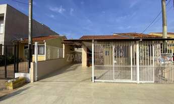 Imagem 2: CASA TÉRREA COM GARAGEM E SALÃO DE FESTAS NO CAMPOS DE IPANEMA