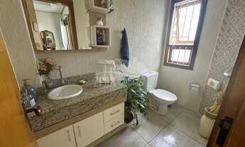 Imagem 2: Imperdível oportunidade: Casa à venda em Porto Alegre-RS, Guarujá. 2 suítes, 2 salas, 2 ba