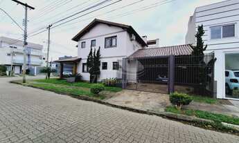 Imagem 2: Imóveis de Alto Padrão na Hípica, Porto Alegre-RS: 3 Quartos, 1 Suíte, 2 Salas, 2 Banheiro