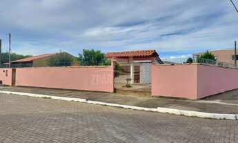 Imagem: Linda casa com amplo pátio