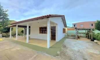 Imagem 5: Linda casa com amplo pátio