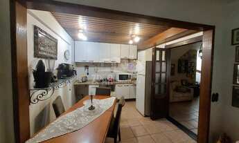 Imagem 5: Sobrado com 4 dormitórios sendo 2 suítes em condomínio na Hípica, Porto Alegre-RS