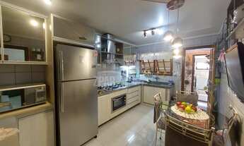 Imagem 6: Residência de Alto Padrão à Venda bairro Ipanema, com 3 Quartos, 1 Suíte, 3 Salas e 3 Vaga