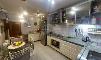 Imagem 7: Residência de Alto Padrão à Venda bairro Ipanema, com 3 Quartos, 1 Suíte, 3 Salas e 3 Vaga