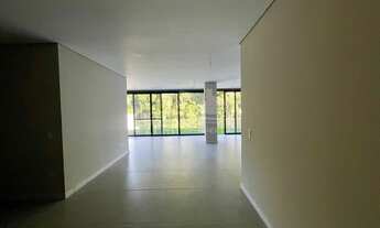 Imagem 6: 4 dormitórios, 4 suíte, 2 vagas na garagem