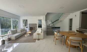 Imagem 4: Imponente casa no condomínio ACQUA com 4 quartos e 494m² de área em Pedra Redonda, Porto A