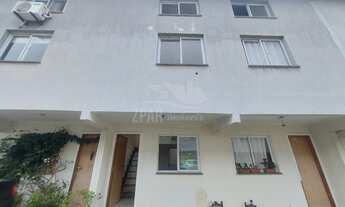 Imagem 2: 2 dormitórios, 1 banheiros, 1 vaga na garagem, 52M² de Área Construída