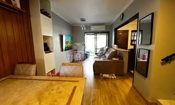 Imagem 3: Sobrado no Residencial Jardins do Prado com 3 dormitórios, 1 suíte, 2 salas, 2 vagas, 212m