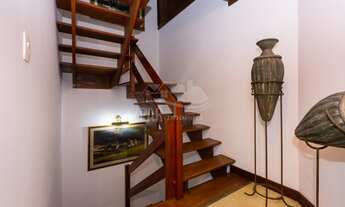 Imagem 6: 3 dormitórios, 1 suítes, 4 banheiro, 3 vagas na garagem