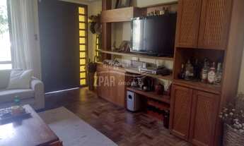 Imagem 2: 3 dormitórios, 1 suítes, 1 banheiros, 4 vagas na garagem