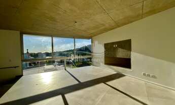 Imagem 3: Excelente Casa no Condomínio Alphaville à Venda em Porto Alegre-RS, 4 Quartos, 4 Suítes