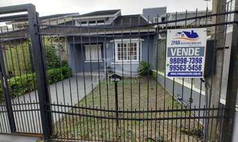 Imagem: 4 dormitórios, 2 banheiro, 1 vaga na garagem